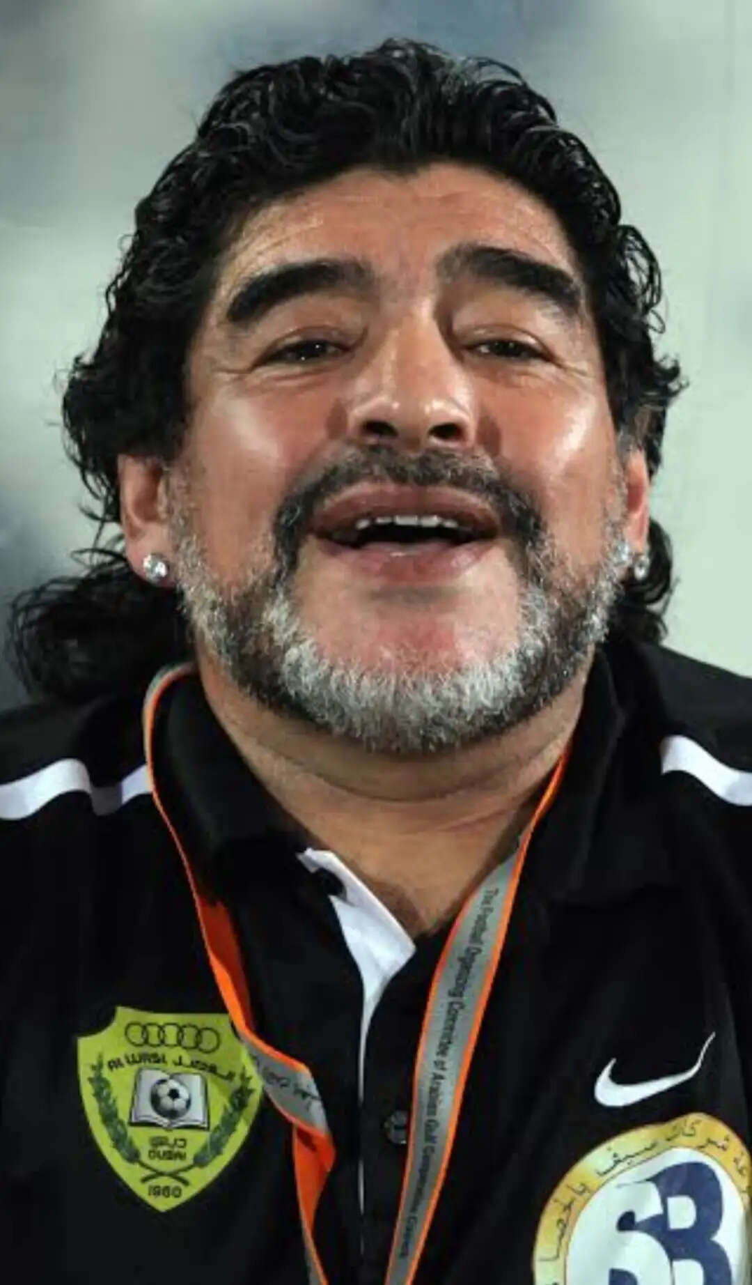 ഫുട്ബോൾ ഇതിഹാസം മറഡോണ അന്തരിച്ചു