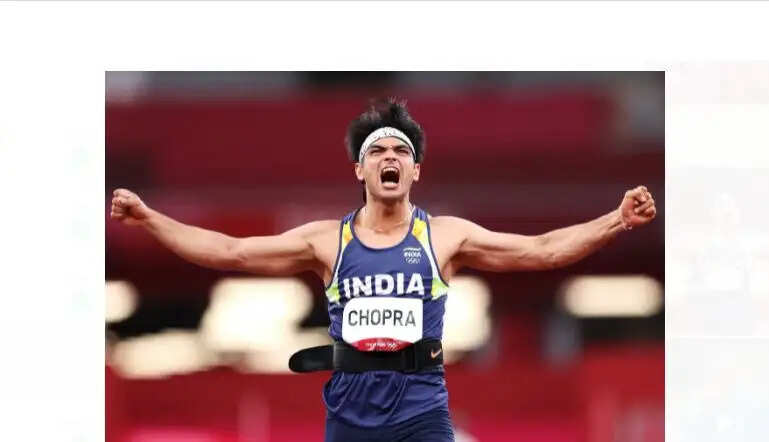 ടോക്യോ ഒളിമ്പിക്സില്‍ ഇന്ത്യക്കായി ചരിത്ര സ്വര്‍ണം നേടിയ നീരജ് ചോപ്രയ്ക്ക് അഭിനന്ദനവുമായി രാജ്യം.