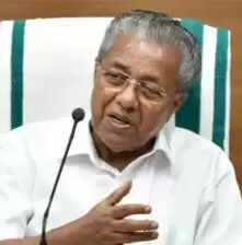 വാക്സിനേഷൻ കുറഞ്ഞ ജില്ലകളിൽ ടെസ്റ്റിംഗ് വ്യാപകമാക്കും: മുഖ്യമന്ത്രി