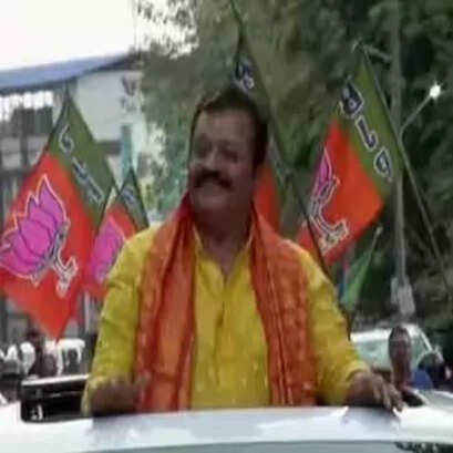തൃശ്ശൂരിലേക്ക് യുദ്ധം